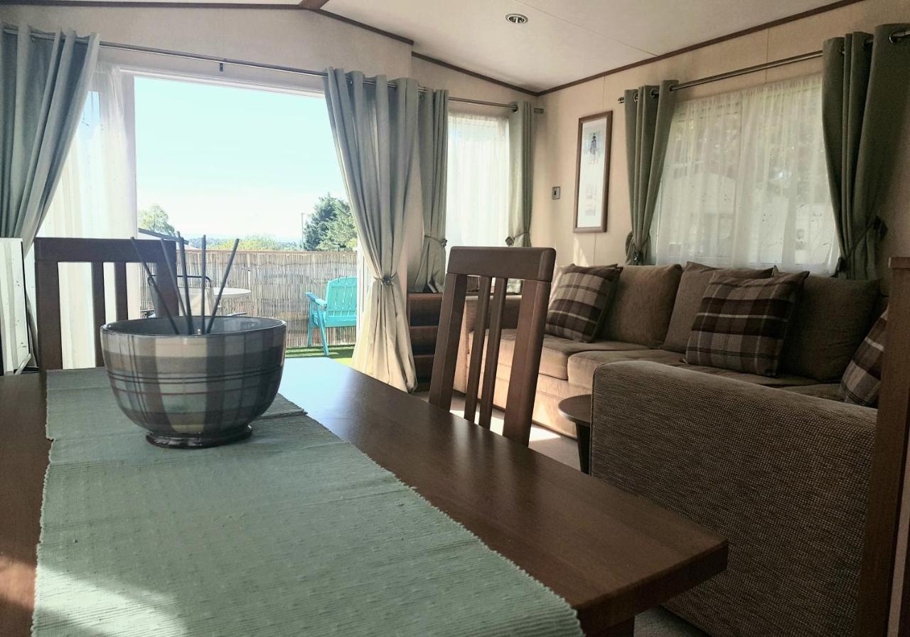 No42 Wild Goose Villa Dornoch Exterior photo